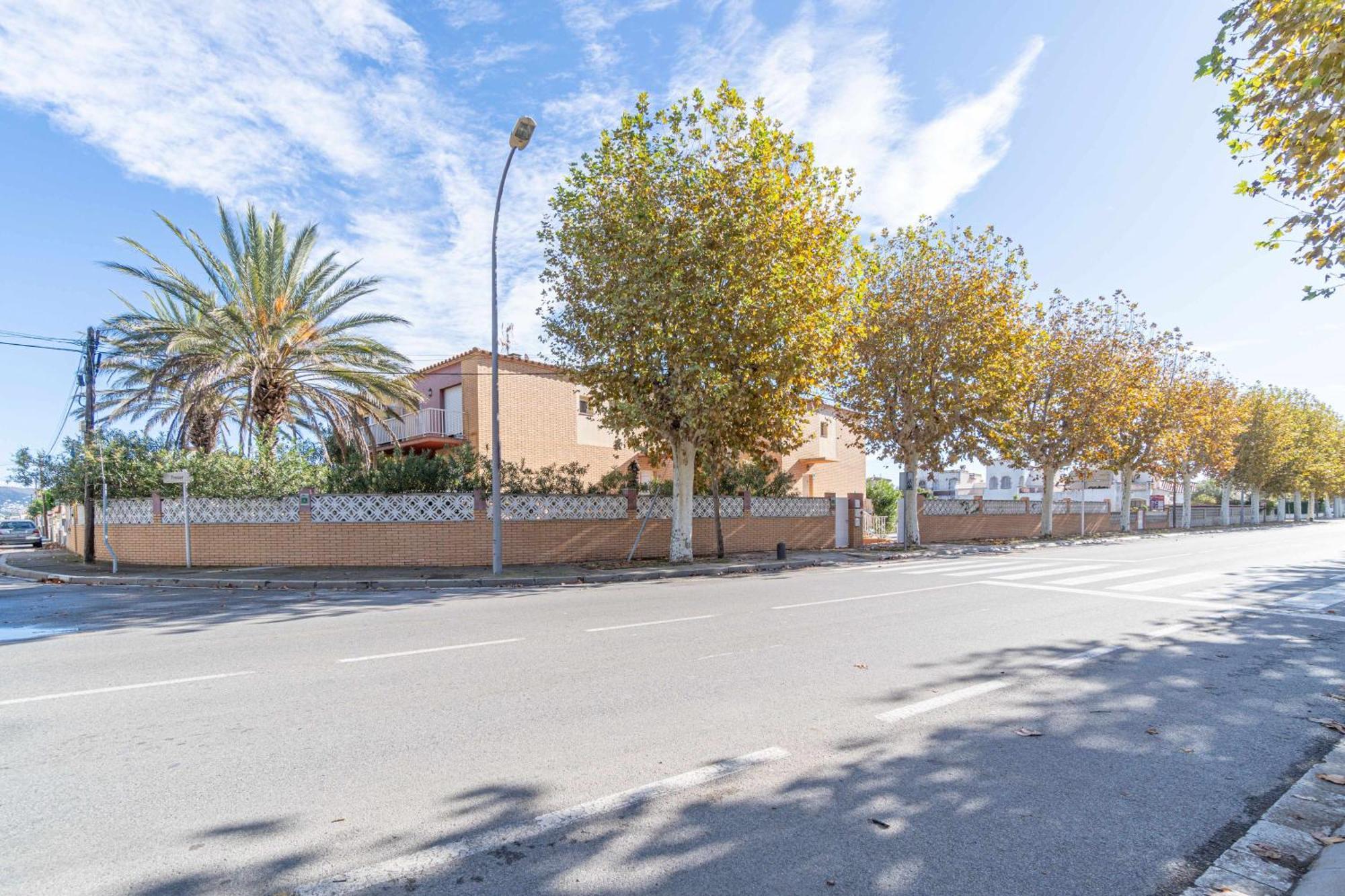 Jouvacations Villa Freser Empuriabrava Bagian luar foto