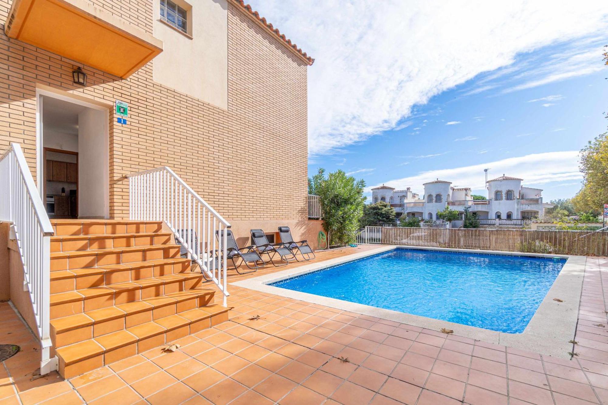 Jouvacations Villa Freser Empuriabrava Bagian luar foto